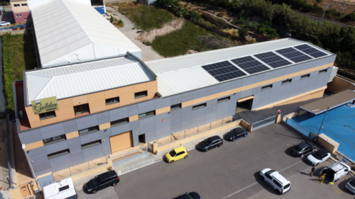 Instal·lació industrial de plaques solars a Molins de Rei