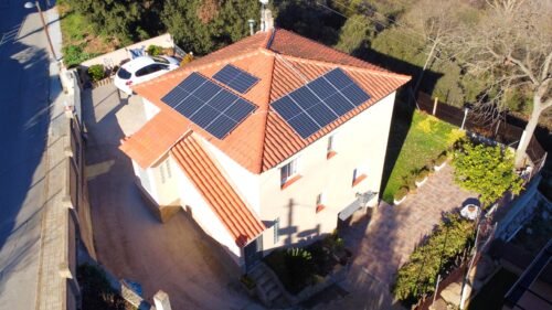 Instal·lació residencial de plaques solars a Sant Fost de Campsentelles